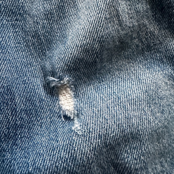 madewell high-rise slim boyjean distressed - Picture 7 of 9